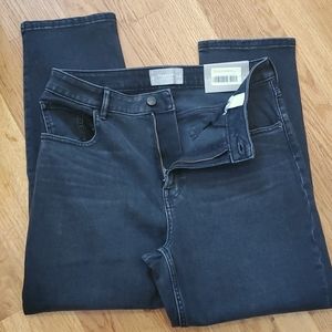 Everlane Curvey Cheeky Jean